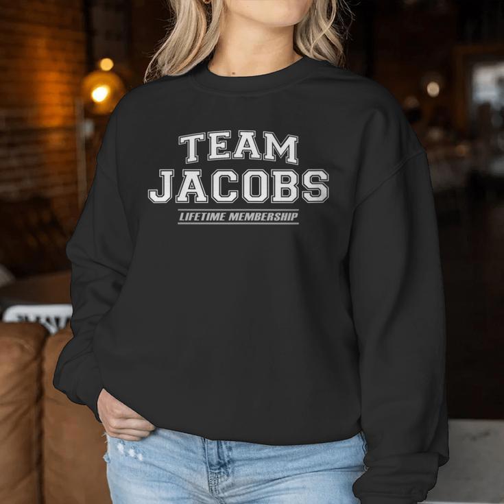 Women's Team Jacobs Proud Family Name Surname With-Neck Sweatshirt Frauen Lustige Geschenke