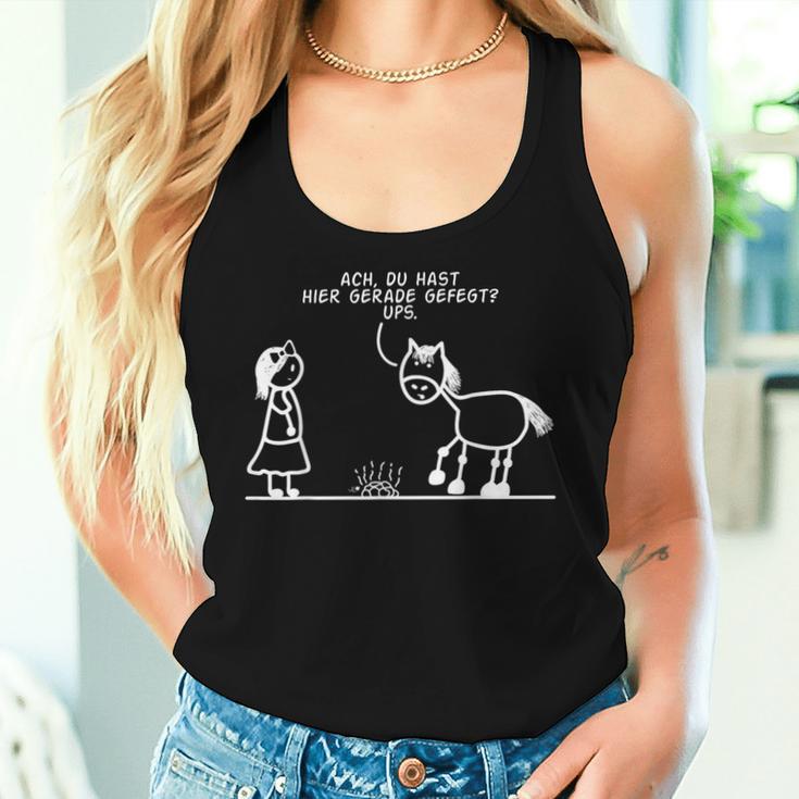 Ach Du Hast Hier Gefegt Hier Gefegt Horse Riding Stall Tank Top Frauen Geschenke für Sie