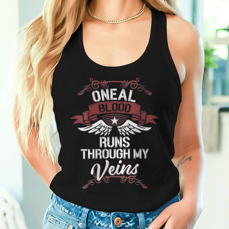 Women's Oneal Blood Runs Through Myeins Last Name Family Tank Top Frauen Geschenke für Sie