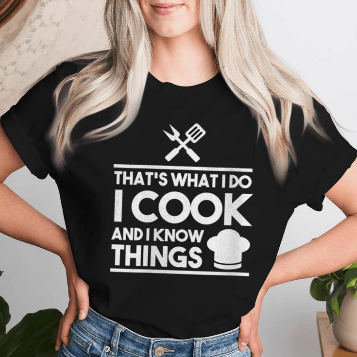 Women's Cooking Koch Das Ist Was Ich Mache Ich Koche Und Weiß Dinge T-shirt Frauen Geschenke für Sie