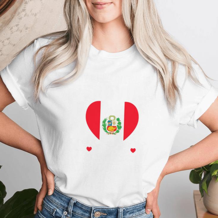 My Girlfriend Is Peruvian Girlfriend Peru Flag T-shirt Frauen Geschenke für Sie