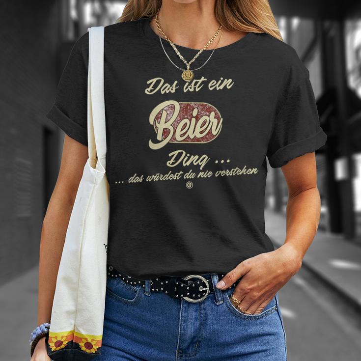 Damen Das Ist Ein Beier Ding Lustiges Familie Beier Mit-Ausschnitt T-Shirt Geschenke für Sie