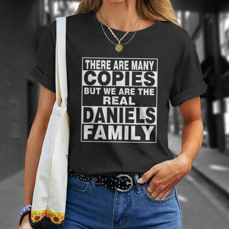 Daniels Last Name Name Personalised Daniels T-Shirt Geschenke für Sie