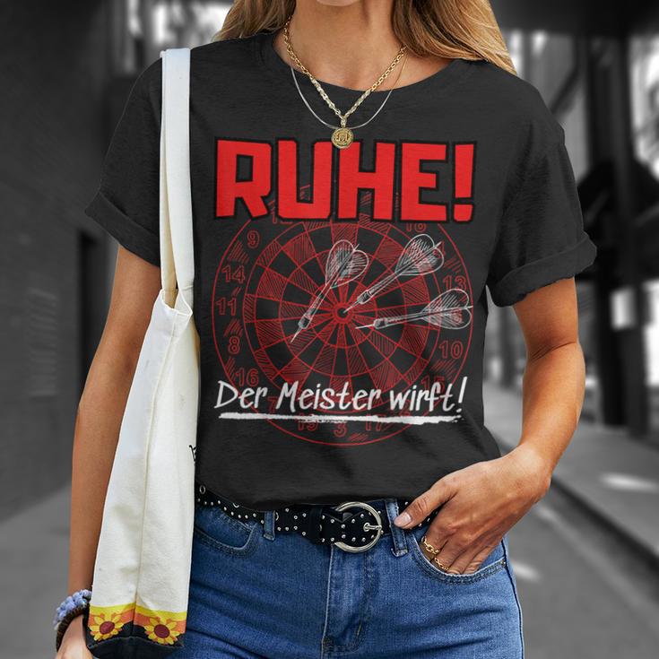 With Darts Quote Ruhe Der Meister Wirft T-Shirt Geschenke für Sie