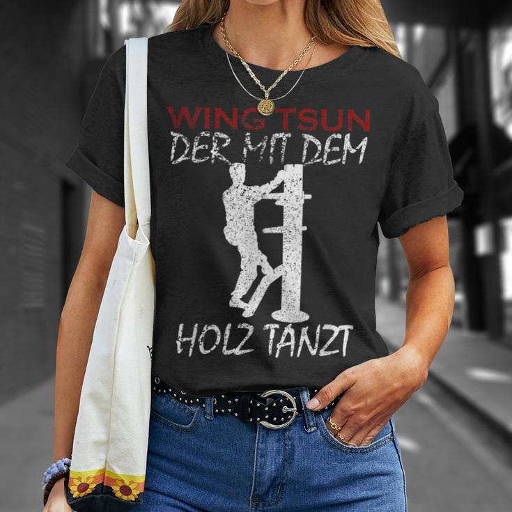 Der Mit Dem Holz Tanzt Martial Arts Training Wing Tsun T-Shirt Geschenke für Sie