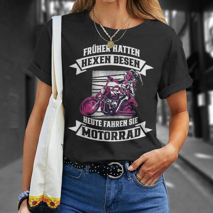 Früher Hatten Witches Brooms T-Shirt Geschenke für Sie