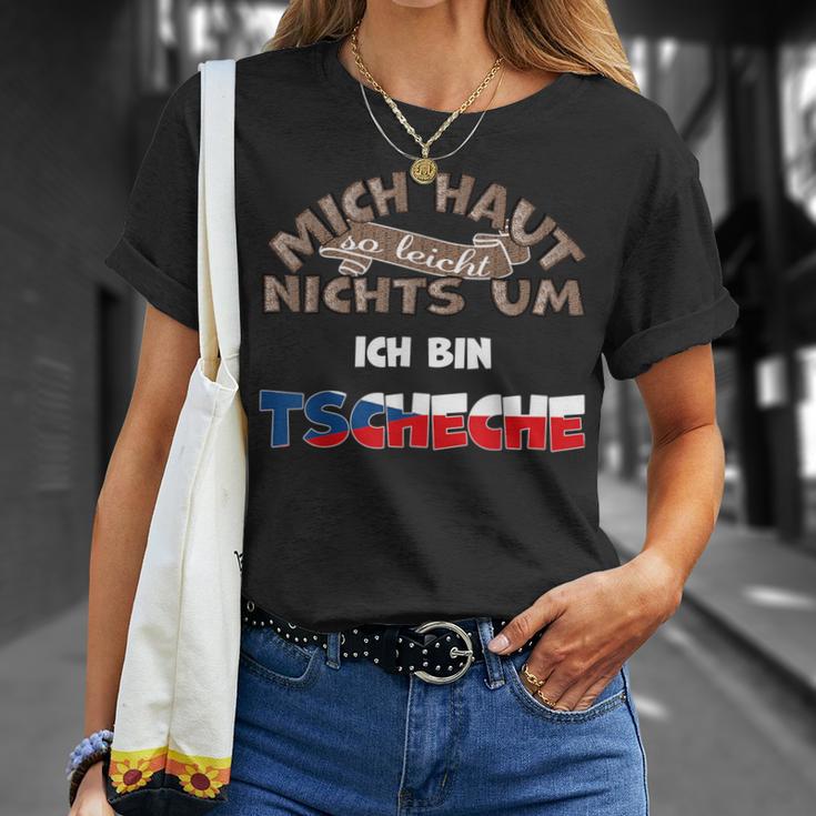 With Saying Mich Haut Nichts Um Ich Bin Czeche T-Shirt Geschenke für Sie