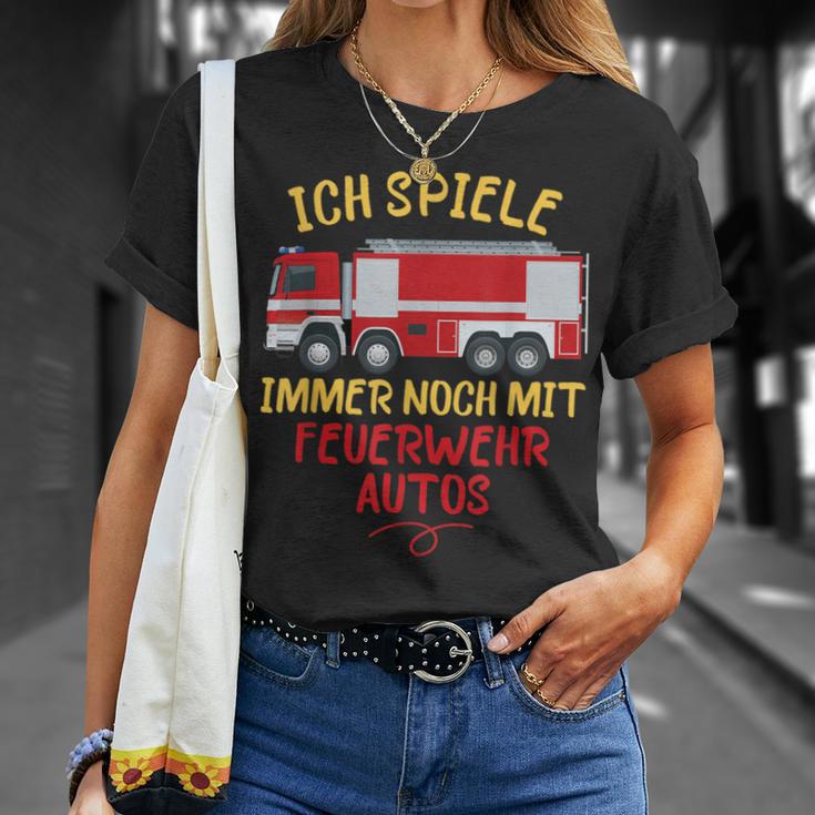 Ich Spiele Immer Noch Mit Feuerwehrautos Feuerwehr T-Shirt Geschenke für Sie