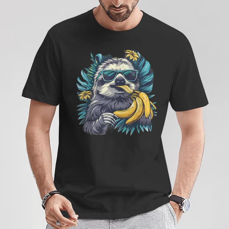 Banana Sloth Wildlife Sunglasses Portrait Banana Fruit T-Shirt Lustige Geschenke