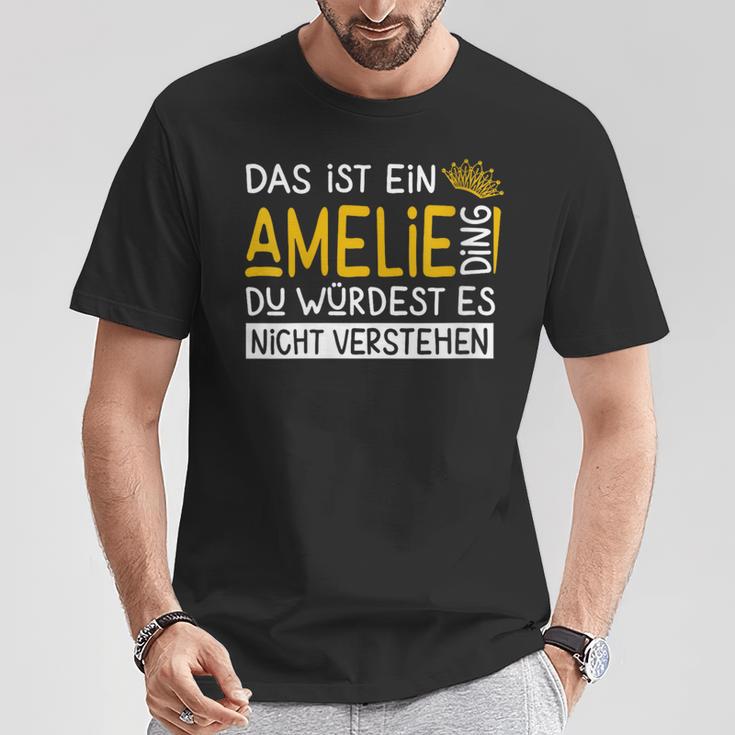 Damenorname Amelie Name Namenstag Spruch Das Ist Ein Amelie Ding Mit-Ausschnitt T-Shirt Lustige Geschenke