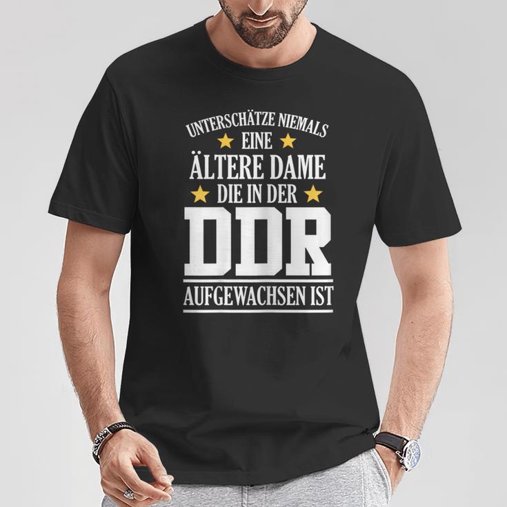 Women's Ddr Ossi Ostdeutschland Saying Older Lady Surprise T-Shirt Lustige Geschenke