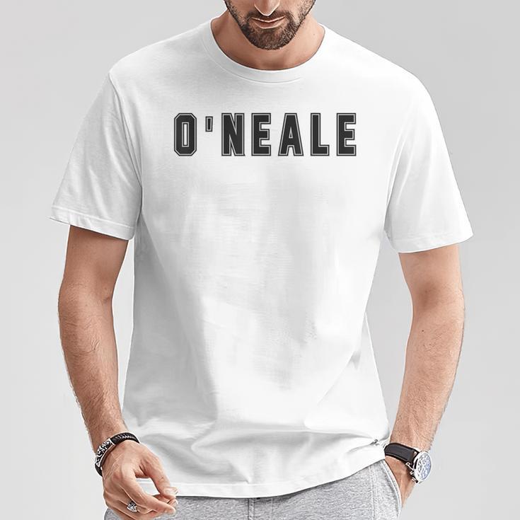 Team O'neale Surname Familia Proud Family T-Shirt Lustige Geschenke