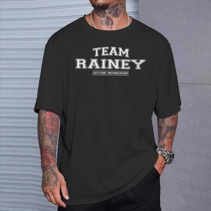 Damen Team Rainey Stolzer Familienname Nachname Mit-Ausschnitt T-Shirt Geschenke für Ihn