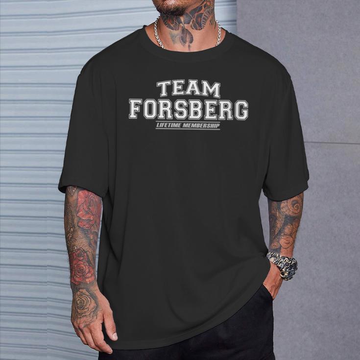 Women's Team Forsberg Proud Surname Last Name With-Neck T-Shirt Geschenke für Ihn