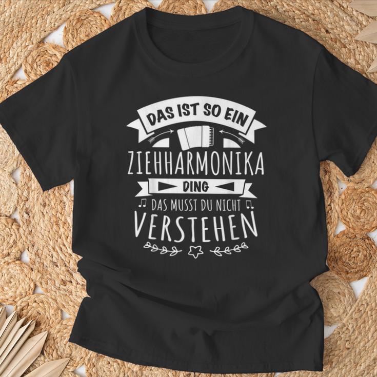 With Accordion Musician Das Ist So Ein Ziehharmonika Ding T-Shirt Geschenke für alte Männer