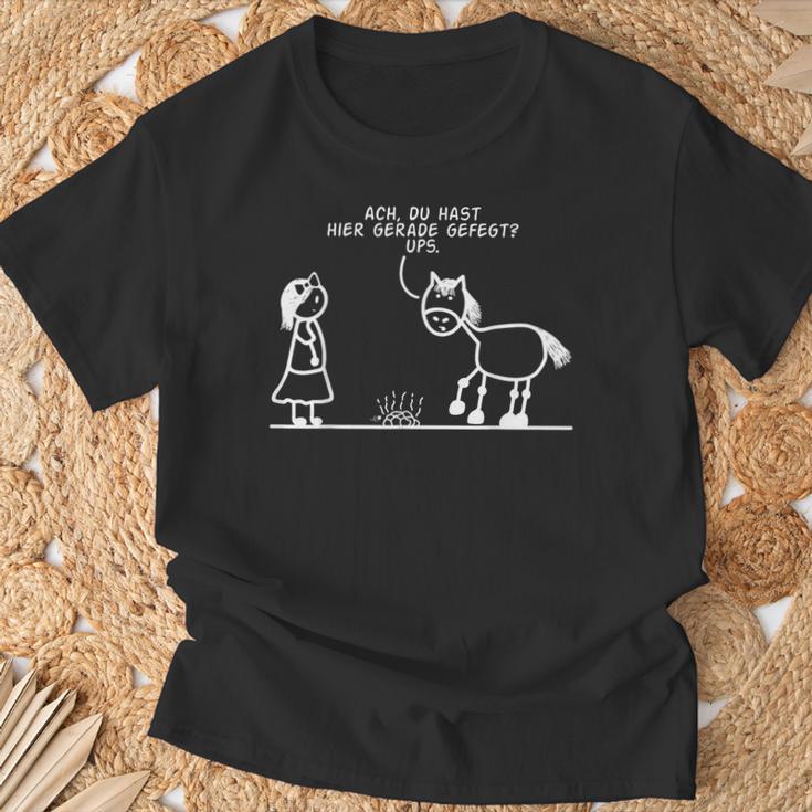 Ach Du Hast Hier Gefegt Hier Gefegt Horse Riding Stall T-Shirt Geschenke für alte Männer