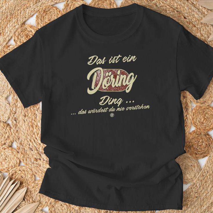 Damen Das Ist Ein Döring Ding Lustiges Familie Döring Mit-Ausschnitt T-Shirt Geschenke für alte Männer