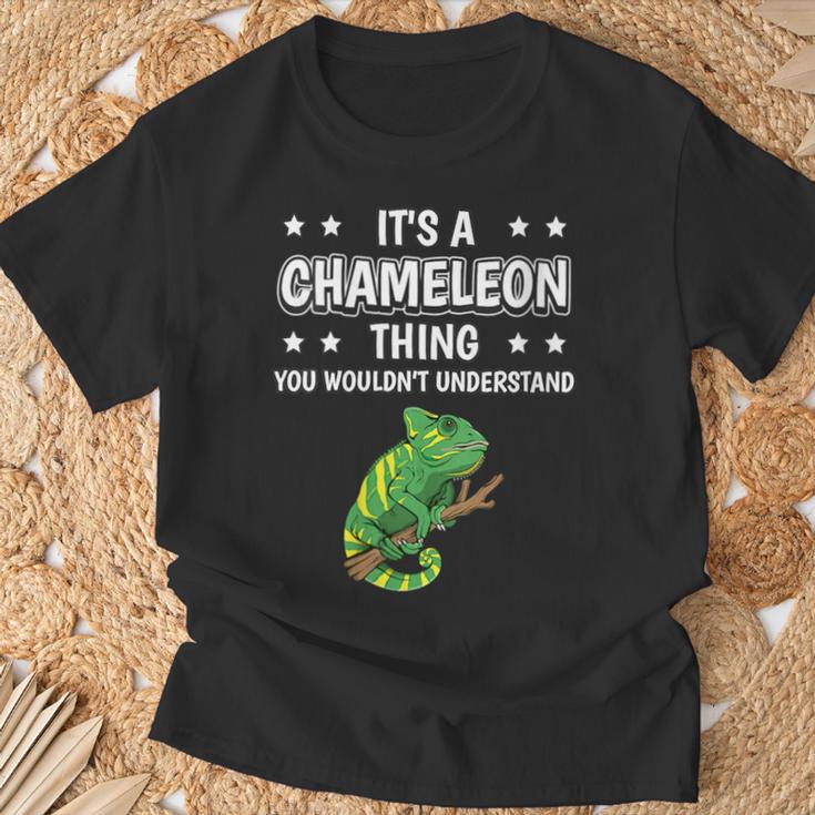 Damen Ist So Ein Chamäleon Ding Lustiger Spruch Chamäleons Mit-Ausschnitt T-Shirt Geschenke für alte Männer