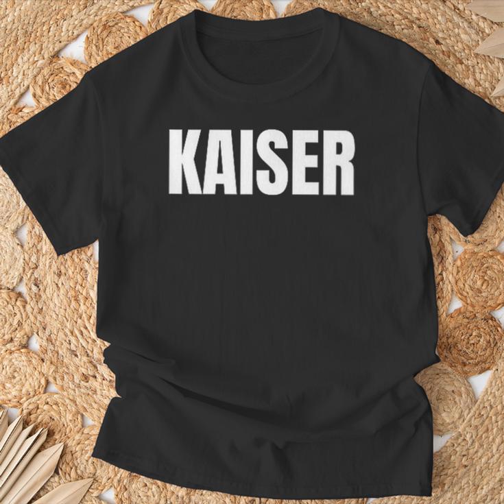 Damen Kaiser Nachname Familie Team Ehe Familienfeier Mit-Ausschnitt T-Shirt Geschenke für alte Männer