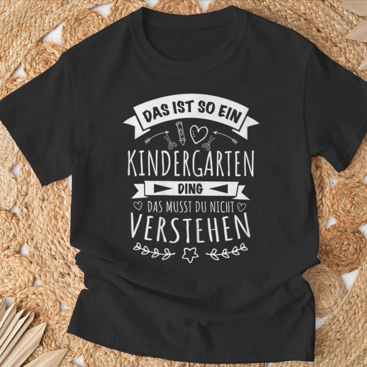 Damen Kindergärtnerin Erzieherin Das Ist So Ein Kindergarten Ding T-Shirt Geschenke für alte Männer