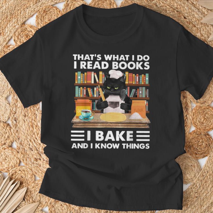 Das Ist Was Ich Mache Ich Lese Bücher Die Ich Backe Und Ich Weiß Dinge T-Shirt Geschenke für alte Männer