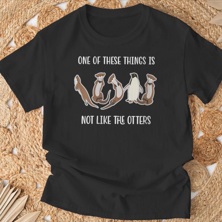 Eines Dieser Dinge Ist Nicht Wie Die Lustige Neuheit Otter Mit-Ausschnitt T-Shirt Geschenke für alte Männer