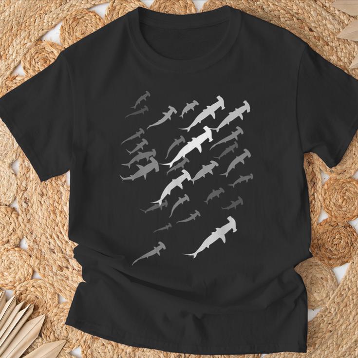 Hammer Shark Swarm Diver T-Shirt Geschenke für alte Männer