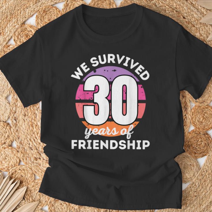 Wir Überlebben 30 Jahre Freundschaft Group Customisation T-Shirt Geschenke für alte Männer