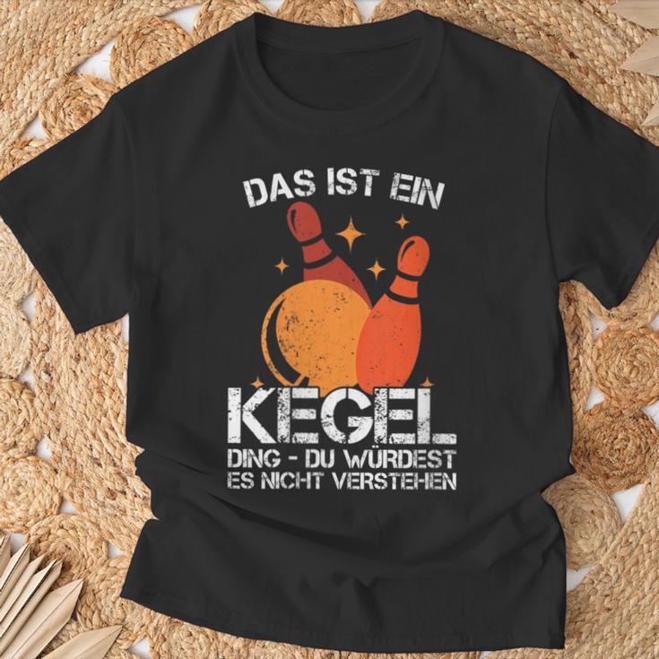 Women's Ball With Cones I Cone Saying I Das Ist Ein Kegel Ding With-Neck T-Shirt Geschenke für alte Männer