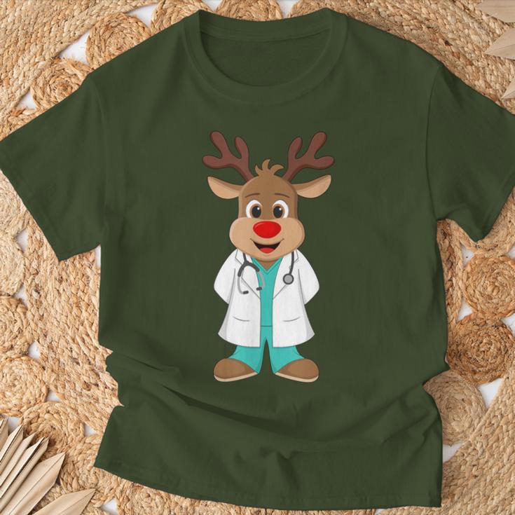 Christmas Nurse Reindeer Scrubs Uniform T-Shirt Geschenke für alte Männer