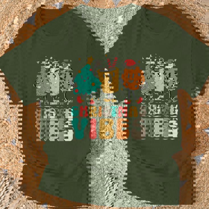 Vintage Groovy Christmas Santa Claus Christmas Vibes T-Shirt Gifts for Old Men