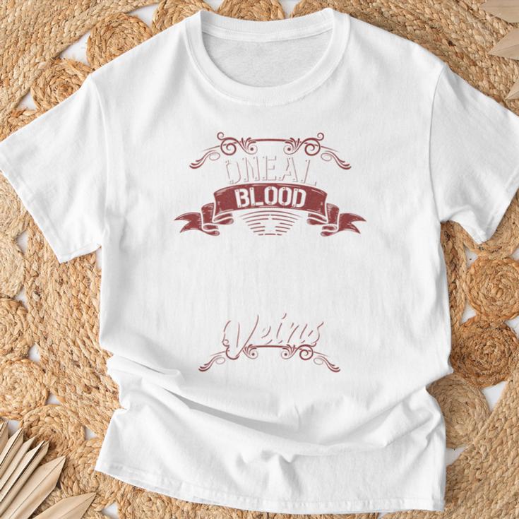 Oneal Blood Runs Through Myeins Last Name Family S T-Shirt Geschenke für alte Männer