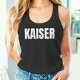 Damen Kaiser Nachname Familie Team Ehe Familienfeier Mit-Ausschnitt Tank Top