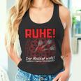 With Darts Quote Ruhe Der Meister Wirft Tank Top