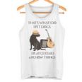 Das Ist Das Was Ich Mache Ich Hunde Spiele Ich Spiele Gitarren Und Ich Weiß Dinge Tank Top