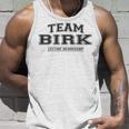 Team Birk Proud Surname Last Name Gray Tank Top Geschenke für Ihn