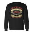 Damen Achtung Es Ist Ein Schneider Ding Nachname Namensschild Mit-Ausschnitt Langarmshirts Geschenkideen