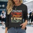 Retro Africa Tanzania Safari Travel Tanzania Tour Langarmshirts Geschenke für Sie