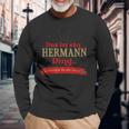 Das Ist Ein Hermann Ding Das Würdest Du Nnie G Langarmshirts Geschenke für alte Männer