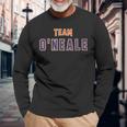 Distressed Team O'neale Last Name Proud Family Last Name Langarmshirts Geschenke für alte Männer