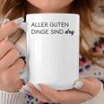 Damen Aller Guten Dinge Sind Dry Alles Gute Ist Trocken Wie Wein Mit-Ausschnitt Tassen Lustige Geschenke