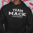 Damen Team Mack Stolzer Familienname Nachname Geschenk Mit-Ausschnitt Kapuzenpullover Lustige Geschenke