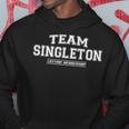 Team Singleton Stolzer Familiennachname Nachname Geschenk Kapuzenpullover Lustige Geschenke