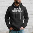 Damen Team Glenn Stolzer Familienname Nachname Geschenk Mit-Ausschnitt Kapuzenpullover Geschenke für Ihn