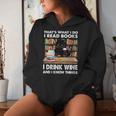 Women's Das Lese Ich Bücher Trinke Wein Und Ich Weiß Dinge Kapuzenpullover für Damen Geschenke für Sie