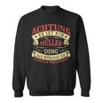 Damen Achtung Es Ist Ein Müller Ding Nachname Namensschild Mit-Ausschnitt Sweatshirt