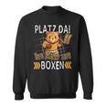 Platz Da Ich Muss Zum Boxing Bear Boxer Sweatshirt