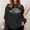 Damen Team Bittinger Stolzer Familiennachname Nachname Geschenk Mit-Ausschnitt Sweatshirt Geschenke für Sie