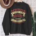 Damen Achtung Es Ist Ein Krause Ding Nachname Namensschild Mit-Ausschnitt Sweatshirt Geschenke für alte Frauen