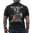 Damen Das Ist Was Ich Mache Ich Pet Cats Ich Spiele Gitarren & Ich Weiß Dinge Mit-Ausschnitt T-Shirt mit Rückendruck